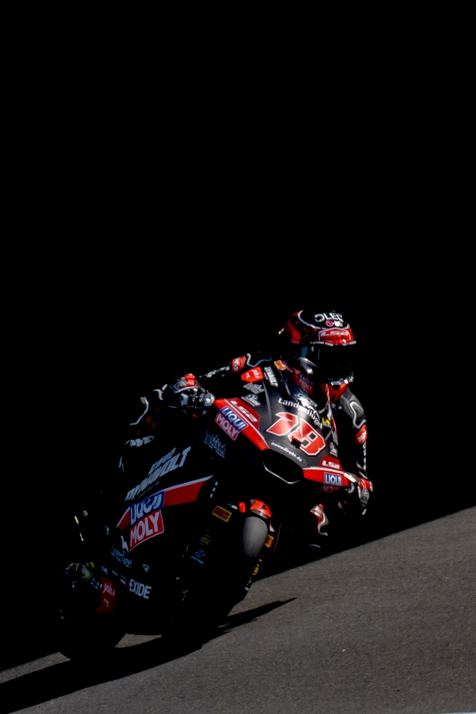 IntactGP's tweet photo. #JapaneseGP 🇯🇵 #Moto2 Qualifying ✅

#FrontRow for @18ManuGonzalez in 🅿️3️⃣ - 1´46.961 +0.110

🅿️🔟 #81SennaAGiUS - 1´47.406 +0.555

#LIQUIMOLY  #Dynavolt  #IntactGP at @motegi_official https://t.co/KEcJdXk5hd
