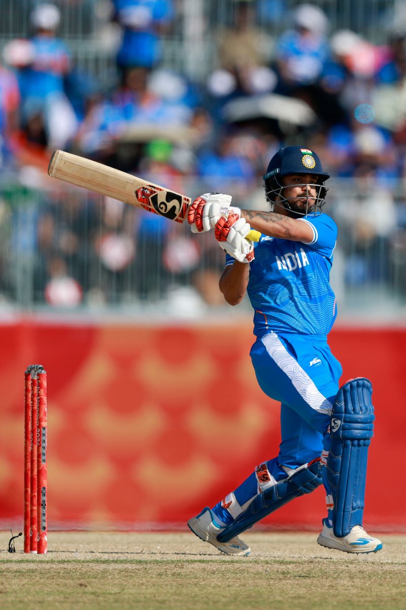 cricbuzz's tweet photo. 🚨 Ishan Kishan has gone past 𝟏𝟎𝟎𝟎 𝐓𝟐𝟎𝐈 𝐫𝐮𝐧𝐬 in 2026. Among Indians, only Suryakumar Yadav has got more in a calendar year: 1164 in 2022 #INDvsPAK #PAKvIND https://t.co/Eyy5xjMzCR