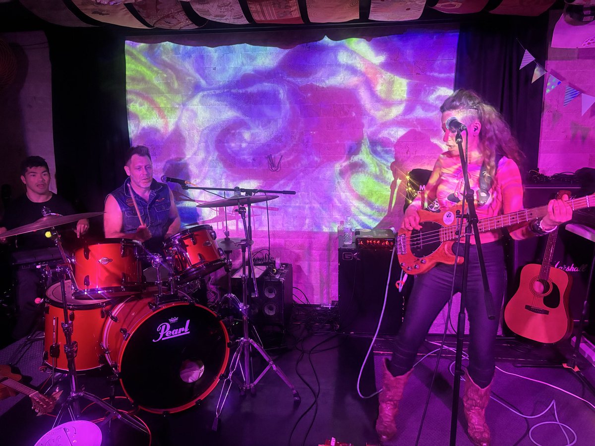 MishShell3's tweet photo. Last nights show at Alchemy was so amazing. Tonight we play at @KyotoGATTACA alongside -
DAVE MENZO (USA) @DaveMenzo
Mish N Possible (Australia)
AILYAWP @ailyawp627
Zoot @ZootJP
SeLfish @SeLfish_band5
#MishNPossible
#ChooseSelfLove
#LiveHouseGattaca https://t.co/0IkKFhNRWb