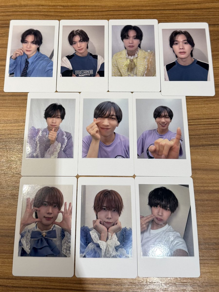 t_bm_u's tweet photo. ナナクロニクル ナナロル ハピカ

【譲】 紫 黄 赤 青 水 緑 桃

【求】青固定 or 定価(画像１枚目のみ+1〜)

FF外のDM気づかない為リプライお願い致します。 https://t.co/aLFxmtMj6D