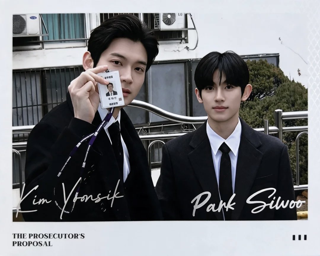 eww1ww's tweet photo. 100天快乐啊欧爸欧妈！

#검제와_함께한_100일
#100DayswithTPP
#검제_윤식시우와_함께한_100일
#100DaysTPPwithYOONSIKSIWOO https://t.co/alrs01aIUA