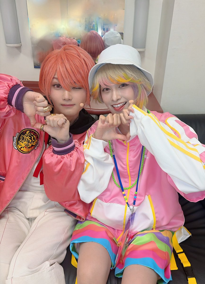 lo2q_SHO's tweet photo. SNSのいいねって本当に力になってるの！

れんくんと2人で日替わり考えてます。

2日目昼公演ありがとうございました！

夜は2人だけじゃなくて誰か巻き込みたいな。

#パラステ https://t.co/H1UEQN0I5J