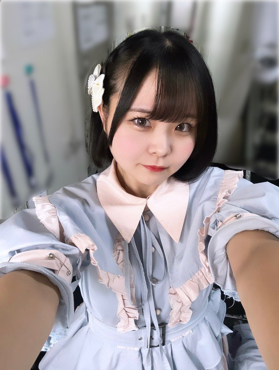 spiralia_neina's tweet photo. 『IDOL ADVENTURE』
ありがとうございました！

初の会場、はじめましての方もいたけどみんな楽しんでくれてるのがステージから見えて嬉しくなっちゃった🎶いつもと違うのもいいねっ(ᴖ ̫ᴖ  )4人全力パフォーマンスでした🔥
誰かさんからリクエストもらってた編みたらしやってみたよ、、？どう？？🎀 https://t.co/sBq0Y5qHla