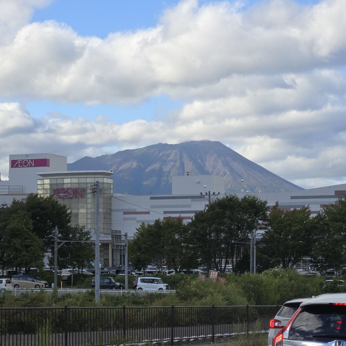 Monster_777ht's tweet photo. 黙って拝見してくれ🤭
いよいよ明日🏃‍♂️💨
#盛岡シティマラソン https://t.co/GIzDYHNQv3