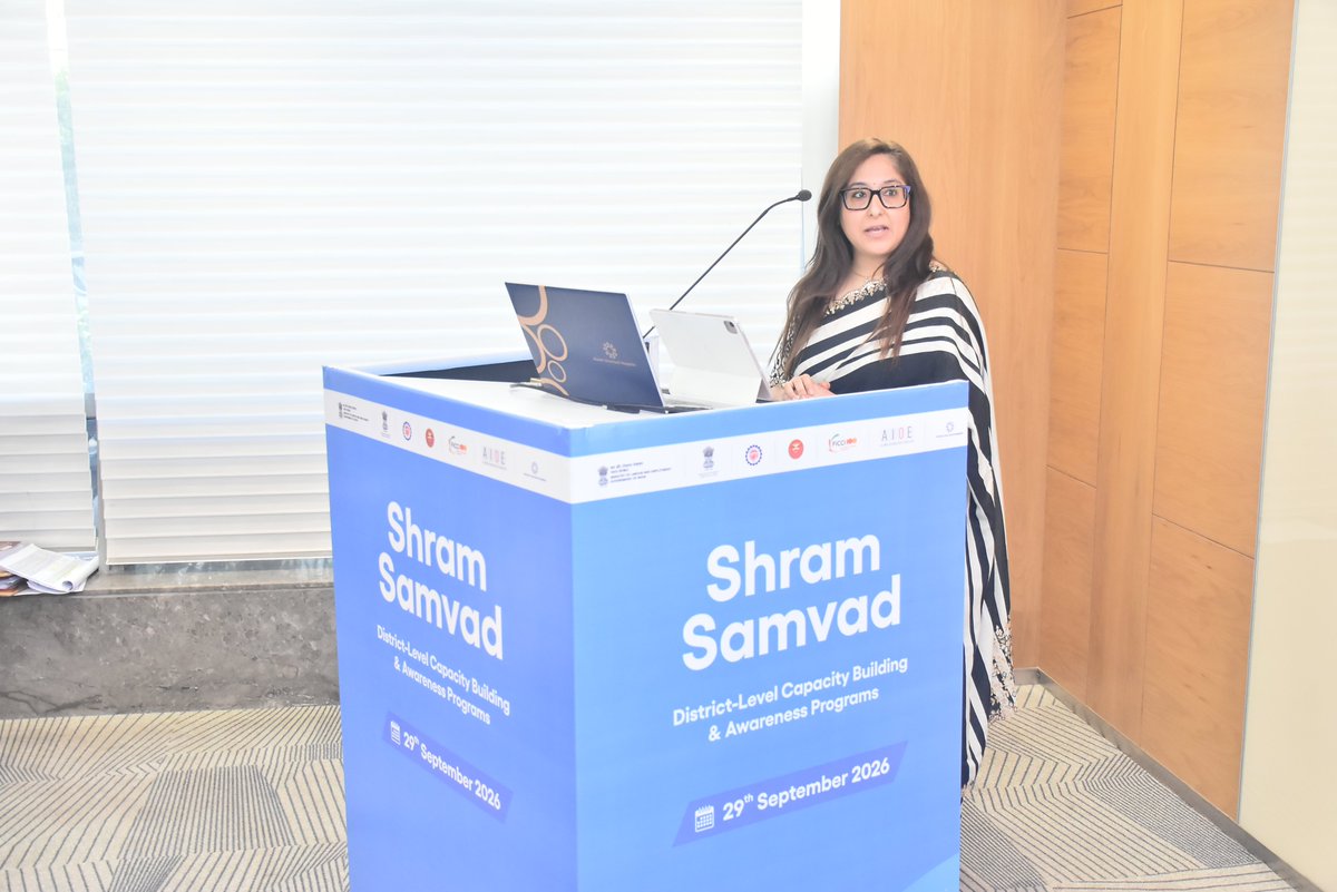 ficci_india's tweet photo. Ms Pooja Ramchandani, Partner, @AMS_Shardul , moderated the #ShramSamvad interaction in New Delhi. She facilitated an engaging exchange between Government officials and industry representatives on the Labour Codes, employer compliances, PMVBRY and PM-SYM. She steered the discussions and the Open Forum, enabling participants to raise practical implementation-related queries and seek clarity directly from the officials.

#LabourCodes #FICCI #AIOE #MoLE #ShramSamvad #shardulamarchandmangaldas @LabourMinistry