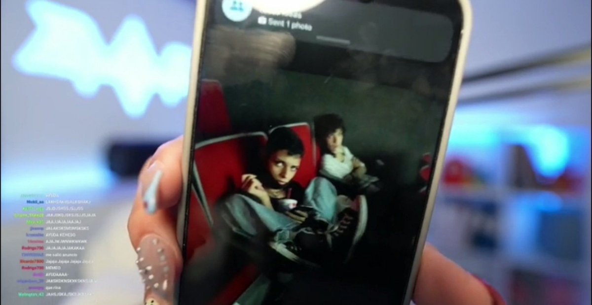 alexomarupdates's tweet photo. 🎧| que miedo https://t.co/1rB1h2tWDT