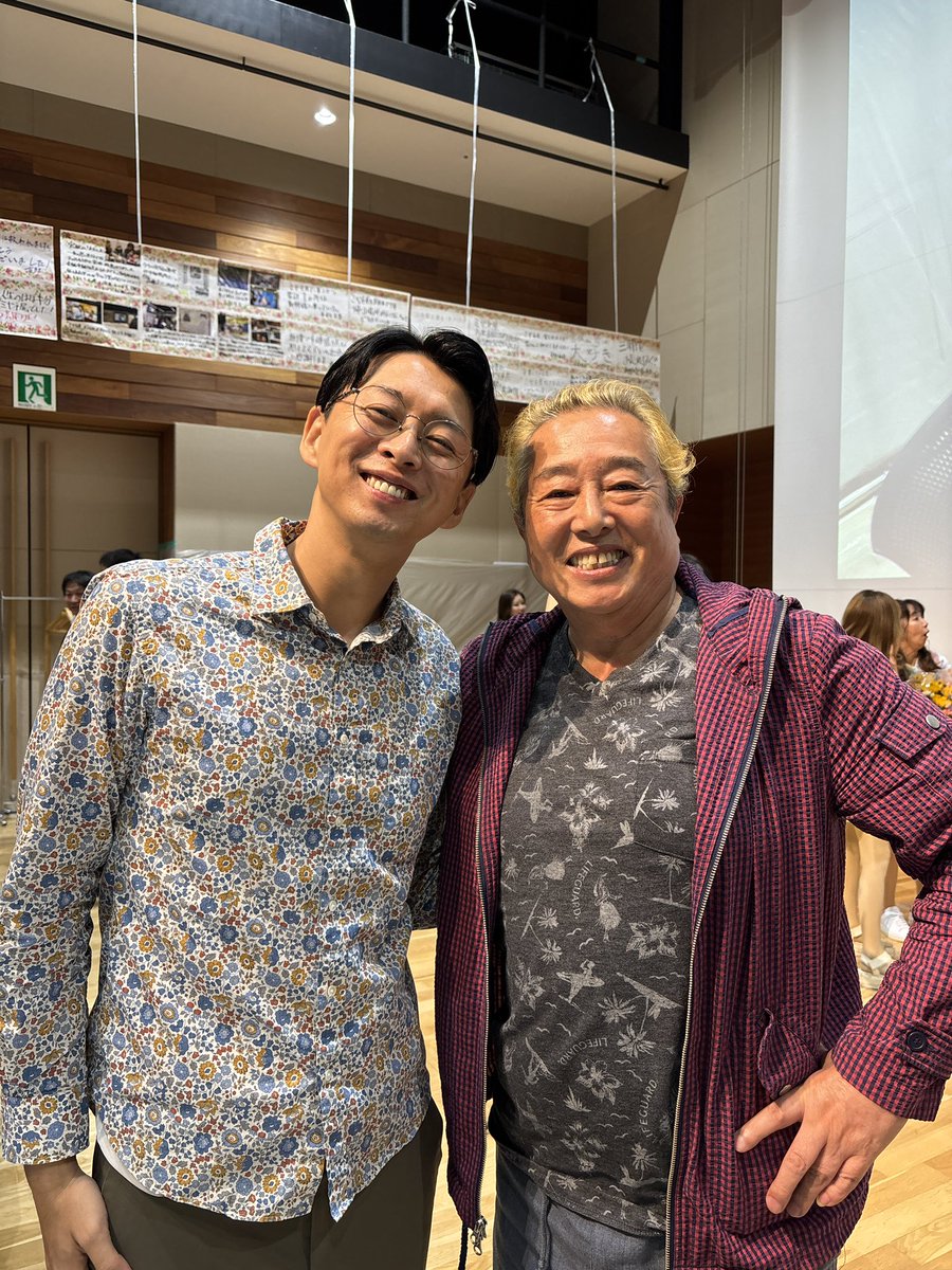 daisukehourai's tweet photo. 気象キャスター1年目からやったミヤネ屋が閉店しました。
今までご視聴頂きありがとうございました🙇🏻‍♂️
終わって1日経って寂しさと次に向かう清々しさがあります。
思い出が残像のような15年。
まさに「夢中」でやった青春でした。TVで真面目なことと楽しいことの両方を今後もやりたいもんです🫡 https://t.co/tkRKxQpw9c