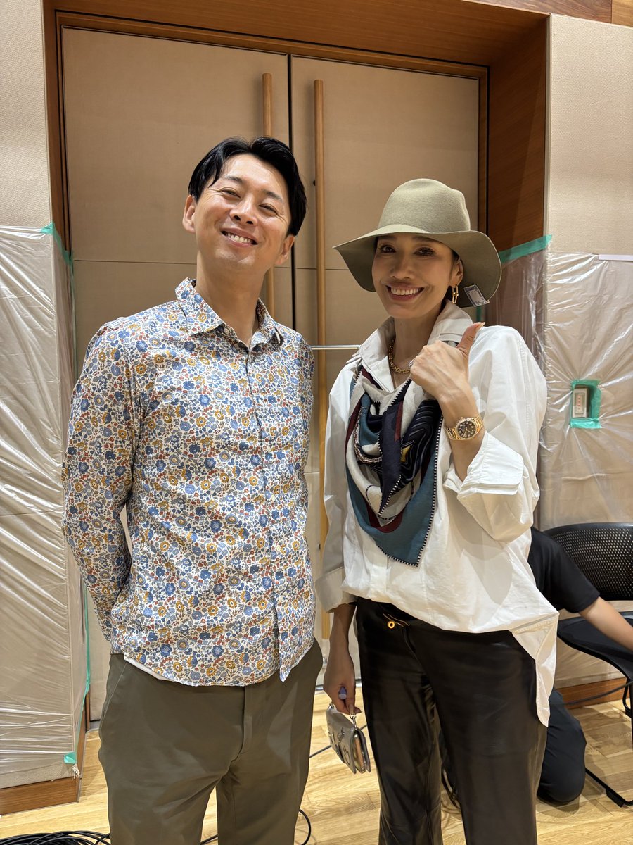 daisukehourai's tweet photo. 気象キャスター1年目からやったミヤネ屋が閉店しました。
今までご視聴頂きありがとうございました🙇🏻‍♂️
終わって1日経って寂しさと次に向かう清々しさがあります。
思い出が残像のような15年。
まさに「夢中」でやった青春でした。TVで真面目なことと楽しいことの両方を今後もやりたいもんです🫡 https://t.co/tkRKxQpw9c