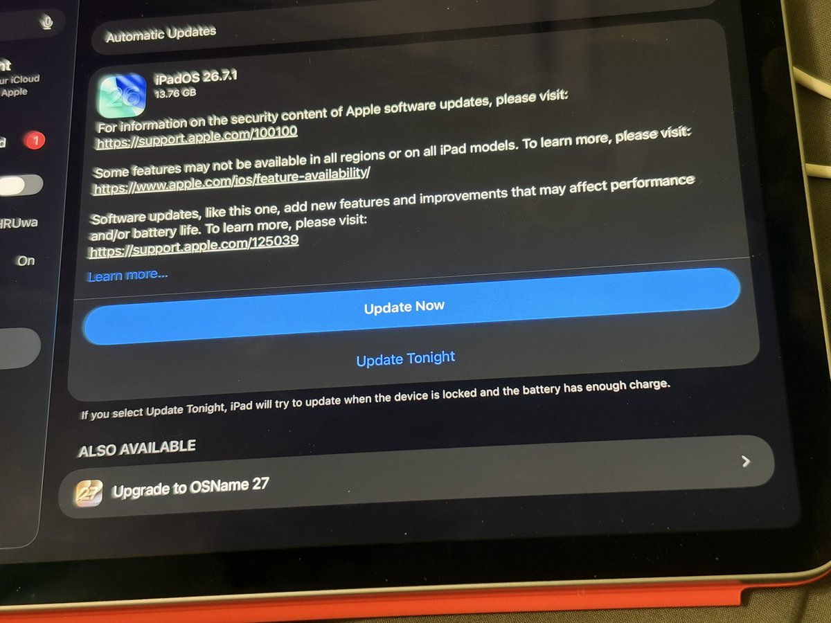 developeruwu's tweet photo. iPadOS 27: ❌
OSName 27: ✅ https://t.co/jIPGj78t5Z