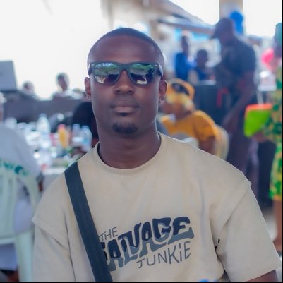 BorisAhire's tweet photo. #NouvellePhotoDeProfil https://t.co/57fCDHxmGk
