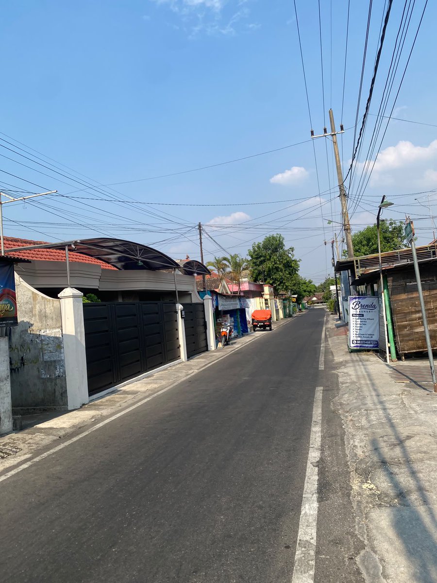 mintsukkies's tweet photo. Boleh bantu RT dulu? 😆🏡

Siapa tahu ada yang lagi cari rumah di Madiun, atau punya keluarga/teman yang lagi cari properti untuk tempat tinggal sekaligus usaha.

Kebetulan ada rumah + tanah di kawasan Taman, Kota Madiun yang mau dijual cepat. Lokasinya strategis, akses lancar— https://t.co/peOsWyedFL