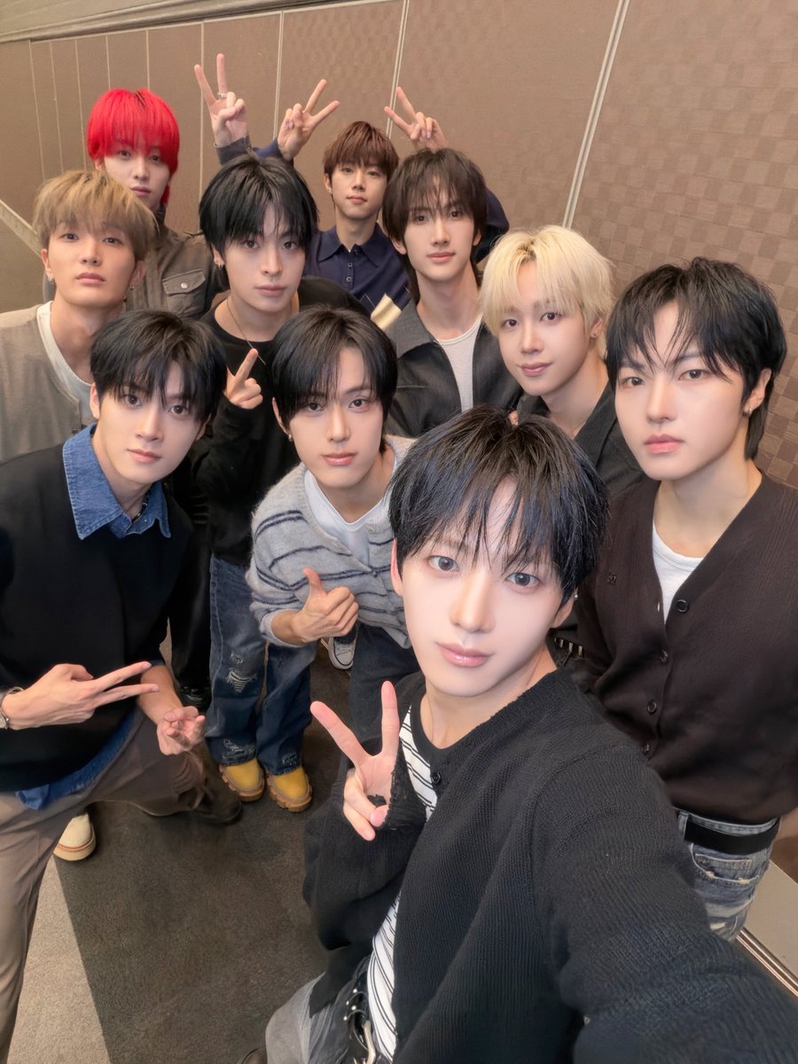 xikers_jp's tweet photo. [👀] 261003 'ROUTE ZERO : The CALLING' 発売記念 大阪オフラインイベント

#Hi_kers👋 #xikers #싸이커스 #サイカース https://t.co/qYuQCkZ4SL