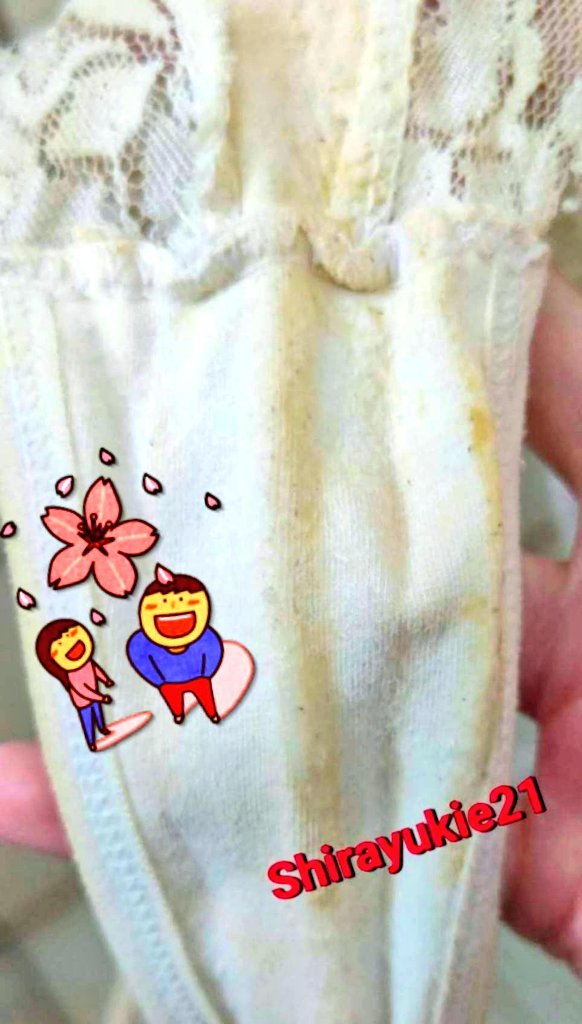 shirababy0217's tweet photo. 原味內褲$800😛
想加尿+自慰也有😉
會有3張穿照🩷
客製影片😻性感照片💋
做愛影片🥳自慰影片😘
原味商品都有🤩
有興趣私🥰 
賴: Shirayukie21
#原味內褲 #原味客製
#原味襪子 #原味襪襪
#原味內衣 #內褲 #襪子 #襪襪 
#內衣 #胸罩 #自慰 #原味丁字 https://t.co/GL4haENwap