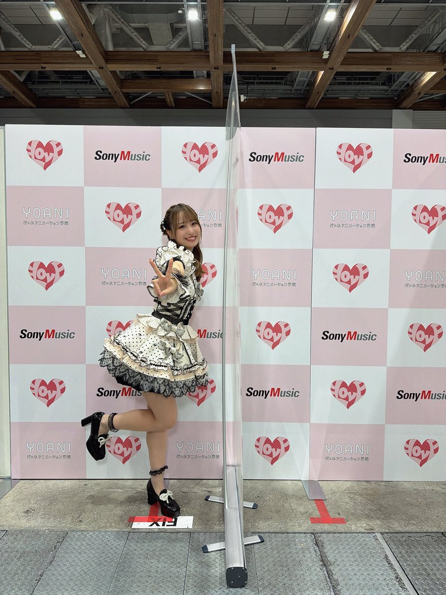 shoko_takiwaki's tweet photo. 個別撮影会・お渡し会
ありがとうございました🤍 https://t.co/8n7wYY8ByS