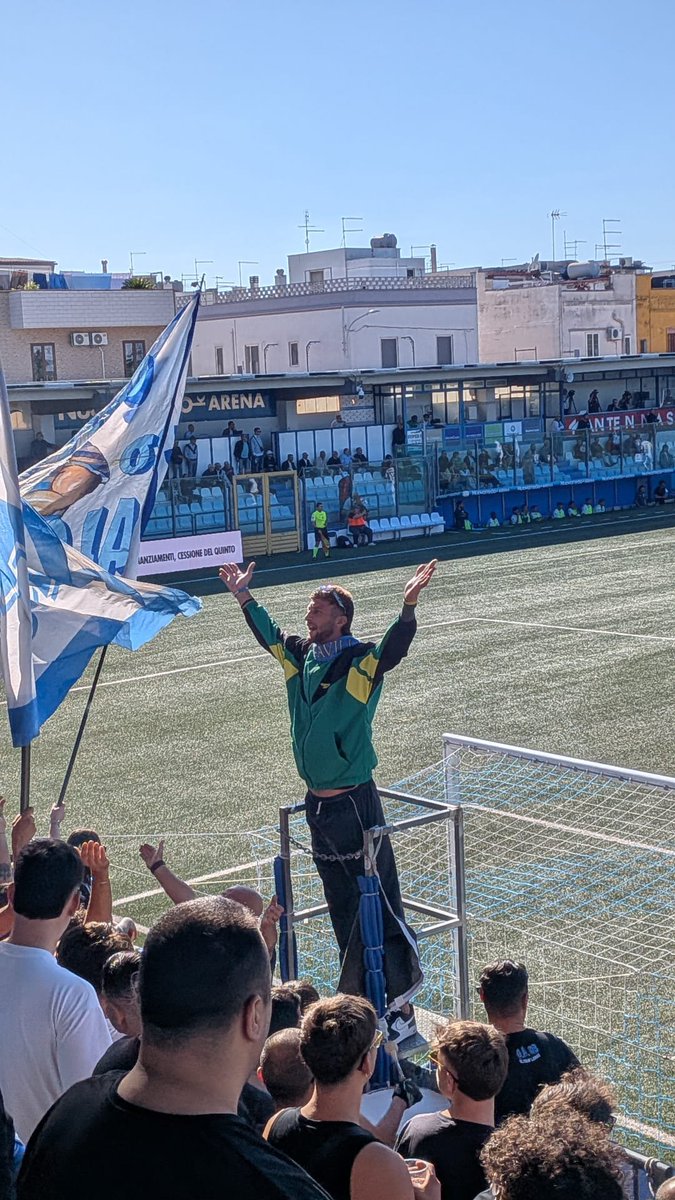 fcbaribrit's tweet photo. More pics from our afternoon at Virtus Francavilla Fontana. @GentlemanUltra @SerieC_Eng @DstnCalcio https://t.co/8yTXTeyP7p