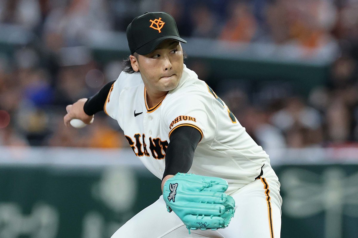 TokyoGiants's tweet photo. 【七回表】巨人 2-4 DeNA

二死一三塁の場面、4番手で #船迫大雅 投手が登板。
適時打を浴び1点を失うも、後続を右飛に打ち取り3アウト。 https://t.co/UewWU8wsrL