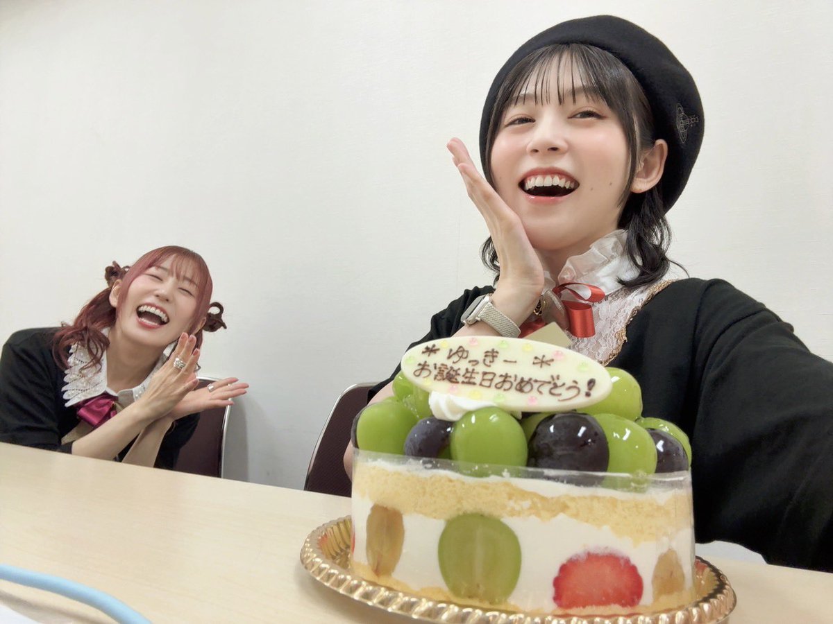 sakuragawa_megu's tweet photo. 📢アーカイブ配信は明日まで！

『RoseliaのRADIO SHOUT! -Prost-』
まだまだ何度でも楽しんでくださいね🌹

先程移動中にアーカイブを見ていたのですが、電車の中で吹き出しそうになり視聴を断念しました😂お家に帰ってゆっくり見返したいと思います！

みんなも一緒に見納めしましょ〜！！

#レディシャ
#レディシャ_プロースト1部
#レディシャ_プロースト2部