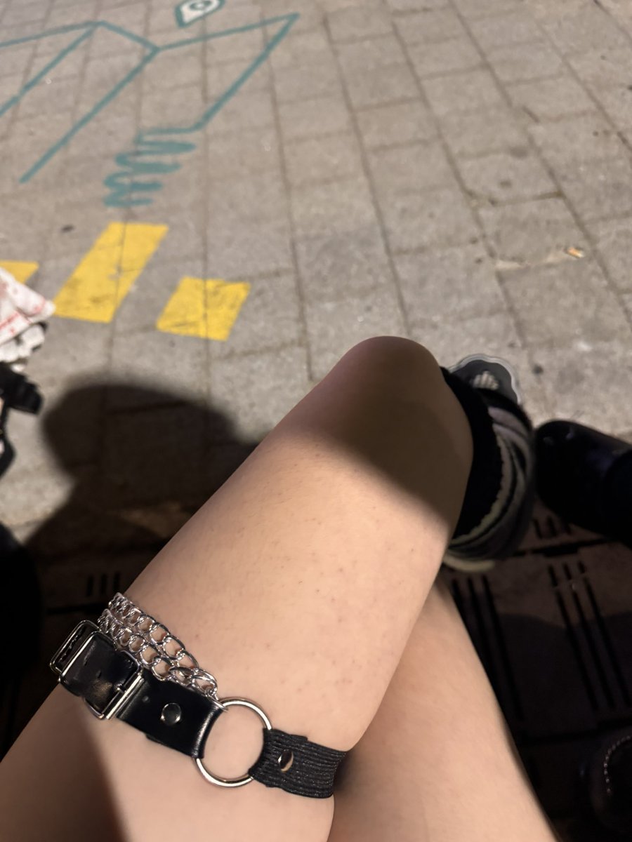 moe1ong's tweet photo. 경의선에 밤티 있으면 나임 https://t.co/IFmlwel740