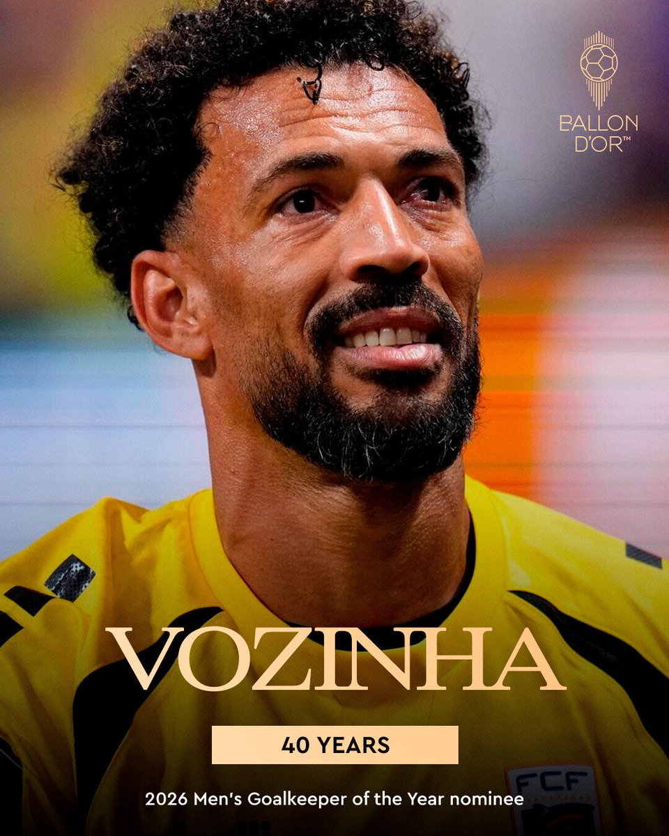 _BeFootball's tweet photo. 🚨 Vozinha 🇨🇻 𝗖𝗢𝗡𝗦𝗜𝗗𝗘̀𝗥𝗘 𝗤𝗨’𝗜𝗟 𝗡𝗘 𝗠𝗘𝗥𝗜𝗧𝗘 𝗣𝗔𝗦 d’être nommé pour le Trophée Yachine 🏆❌

« Beaucoup diront que c'est INJUSTE, ET C’EST CE QUE JE RESSENS AUSSI D’UNE CERTAINE MANIÈRE.

J'ai pensé que c'était une BLAGUE en apprenant la nouvelle. 😅 

𝗝𝗲 𝗱𝗶𝘀 𝗰̧𝗮 𝗰𝗮𝗿 𝗷𝗲 𝗿𝗲𝘀𝗽𝗲𝗰𝘁𝗲 𝗲́𝗻𝗼𝗿𝗺𝗲́𝗺𝗲𝗻𝘁 𝘁𝗼𝘂𝘀 𝗰𝗲𝘀 𝗴𝗿𝗮𝗻𝗱𝘀 𝗴𝗮𝗿𝗱𝗶𝗲𝗻𝘀 𝗾𝘂𝗶 𝗷𝗼𝘂𝗲𝗻𝘁 𝗱𝗮𝗻𝘀 𝗹𝗲𝘀 𝗺𝗲𝗶𝗹𝗹𝗲𝘂𝗿𝗲𝘀 𝗖𝗵𝗮𝗺𝗽𝗶𝗼𝗻𝗻𝗮𝘁𝘀 𝗲𝘁 𝗹𝗲𝘀 𝗺𝗲𝗶𝗹𝗹𝗲𝘂𝗿𝗲𝘀 𝗲́𝗾𝘂𝗶𝗽𝗲𝘀 𝗱𝘂 𝗺𝗼𝗻𝗱𝗲. 

Je le prends surtout comme une nouvelle récompense pour tout le Cap-Vert. 

À ce stade de ma carrière et de ma vie, c'est un cadeau de l'univers. Alors merci à ceux qui m'ont placé là. »

(@lequipe) 
📸 @ballondor