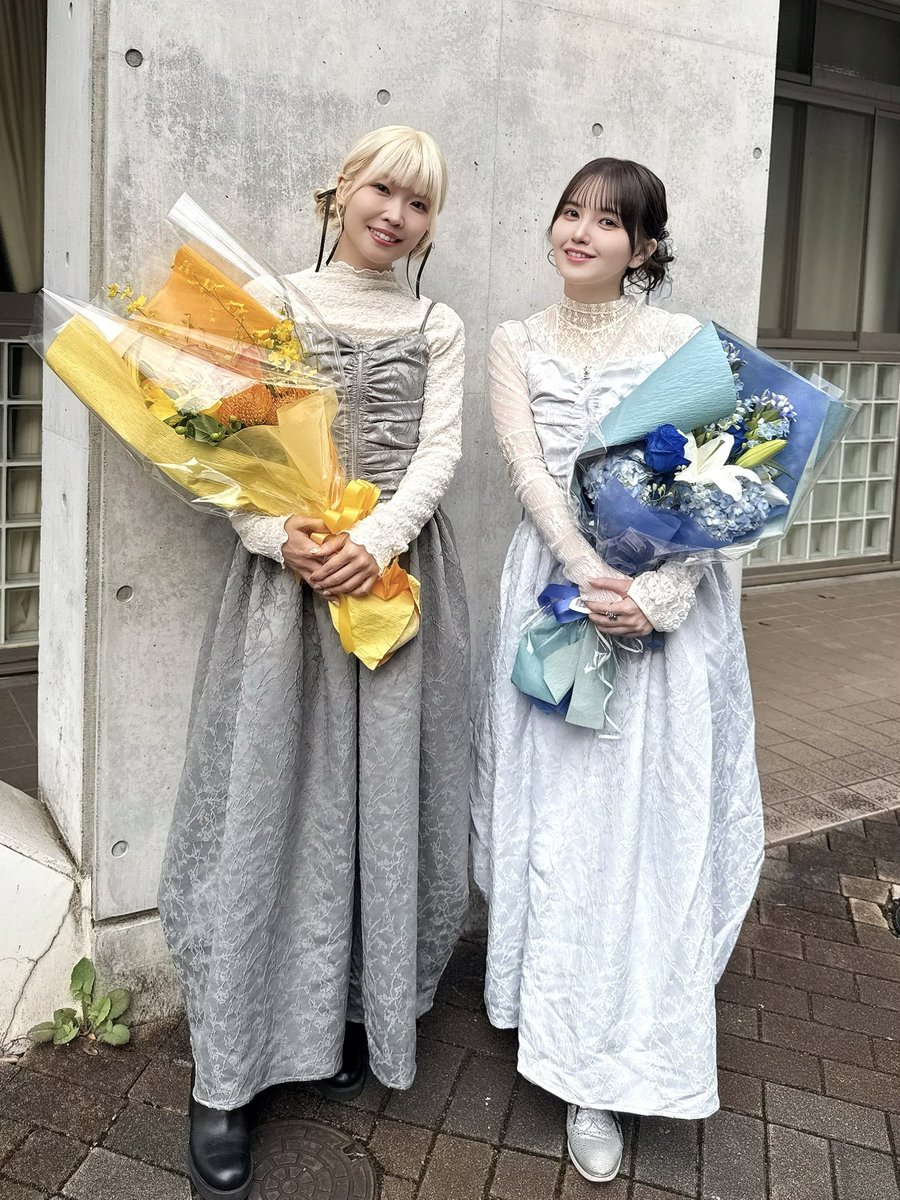 kitoakari_1016's tweet photo. 「鬼頭明里・内田秀トークショー 
〜明里と秀のミステリーファイル〜」
ありがとうございました🌟
秀ちゃんとは長い付き合いだけど、2人でのイベントはなかなか無かったのでとっても楽しかったです！✨衣装はお揃い🫰
呼んでいただき、お越しいただきありがとうございました！☺️ https://t.co/ZllG9ljrMN
