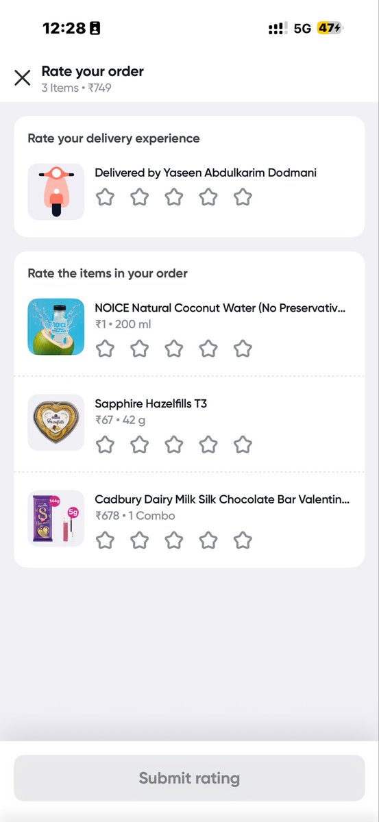 hsvijaykumar08's tweet photo. @SwiggyCares Yes I received New York saty matte ink liquid lipstick but only chocolate different received 

Totally i ordered three product &amp; two product are same received..ink liquid lipstick same but only chocolate different item they send to us.

order # id 249718838985897 https://t.co/xjcNNVtai3