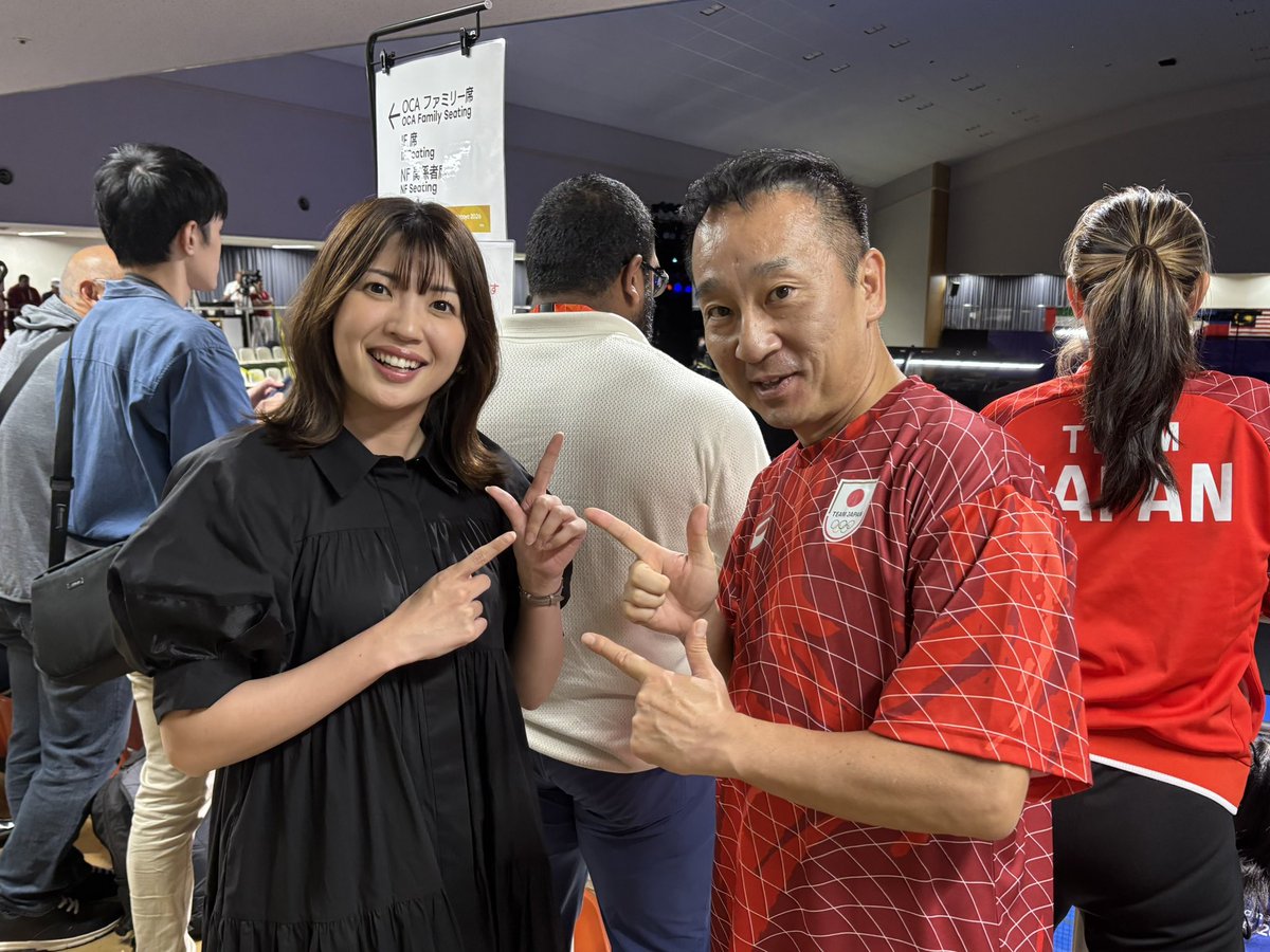 erina___y's tweet photo. アジア競技大会パデル女子、
徳本選手＆塚本選手の金メダルの瞬間見届けられました😭😭
本当におめでとうございます！！！

観ていて面白く奥深いスポーツなので、絶対ここからもっと人気出る！🎾

#プラス 木曜メンバーと♪ https://t.co/G558RAO5Ll