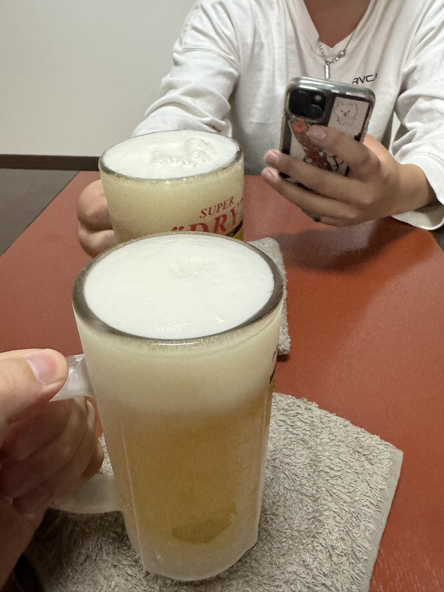 NIDASITAkotya's tweet photo. 二日連続と
生から始まりハイボールの素敵な飲み会の開催 https://t.co/pobbKyylDD