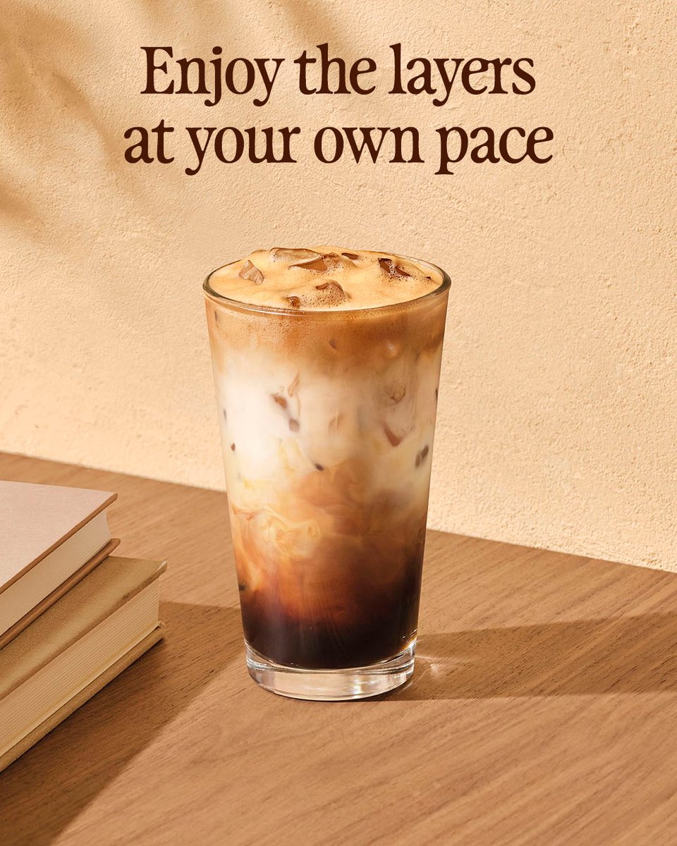 SbuxIndonesia's tweet photo. Recharging for the week ahead with Roasted Macadamia Oatmilk Iced Shaken Espresso ☕️✨

Perpaduan espresso, roasted macadamia, creamy oatmilk dan candied macadamia yang crunchy. Smooth, nutty, and seriously satisfying 🌰🥛🤎✨

Perfect treat to start your Sunday morning! https://t.co/EftIvbBKYf