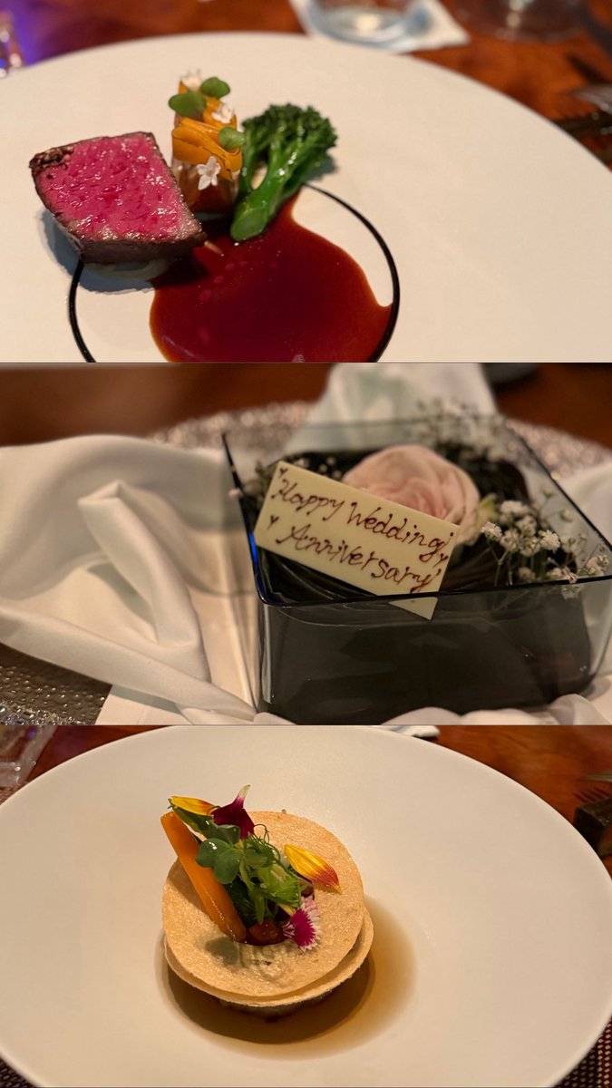 結婚式から1周年ということでホテルから招待頂いてディナー✨️🎶
相変わらず素晴らしすぎるお料理で本当に最高🤩ここで結婚式挙げられてよかったな〜としみじみ🥹
参列者からもご飯本当に評判良くて未だにご飯美味しかったねって言ってもらえるჱ̒( > ̫ < ) https://t.co/KQwOej61dp