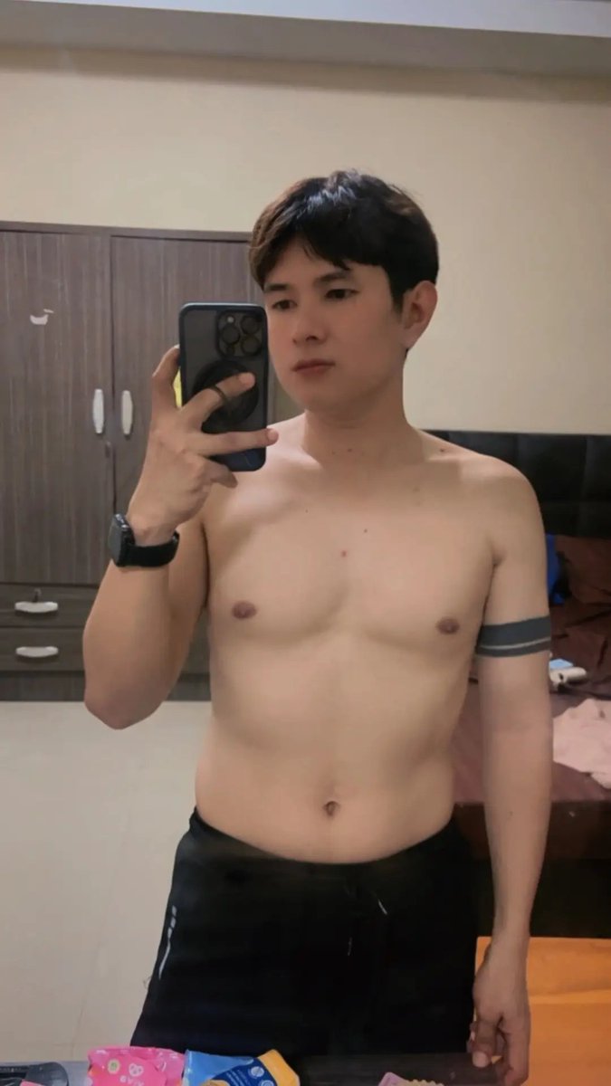 ojonoi1's tweet photo. ไม่รู้จะโพสต์อะไร🙂 https://t.co/uQUu4DTad6