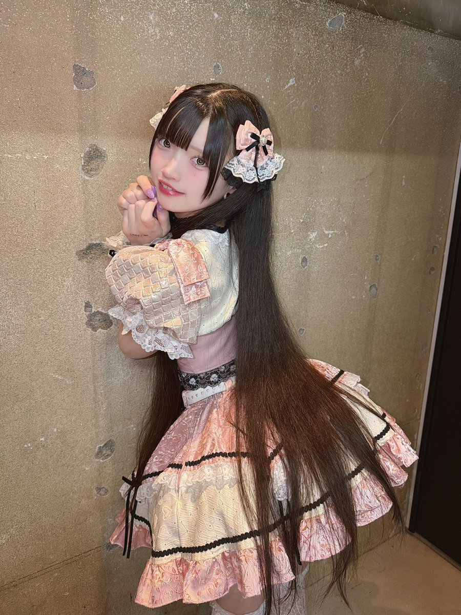 qpid_chitose's tweet photo. かがやくスーパーロングヘア♡ https://t.co/NIGppXb96S