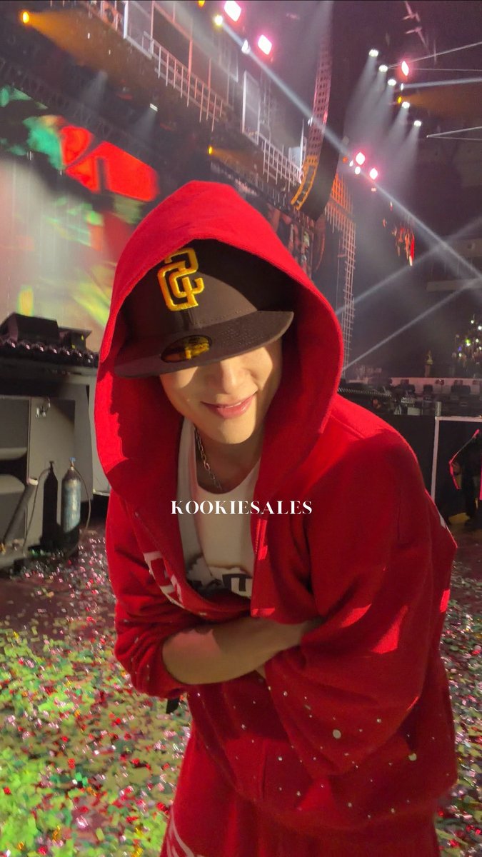 kookiesales's tweet photo. 261003 REDLINE JAKARTA 

so this just happened… JAEHYUN😭♥️

#JAEHYUN #재현 
#NCT127 #THE_REDLINEinJakarta https://t.co/YnNsbzkHnH