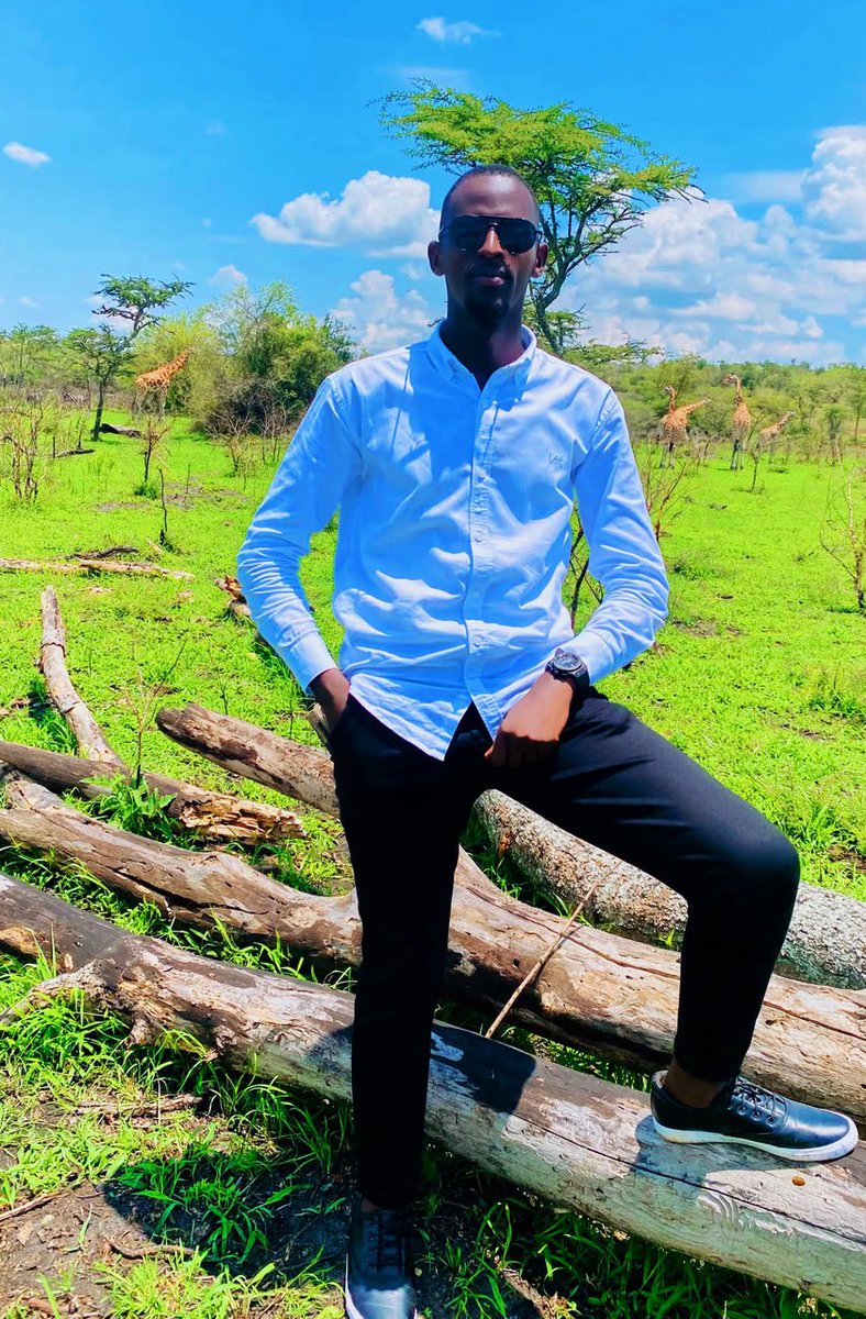 JoshuaBagira's tweet photo. A weekend @LakeMburoPark 
What a great moment! Thank you for the best treat 🤝 https://t.co/nl1WGiT8az