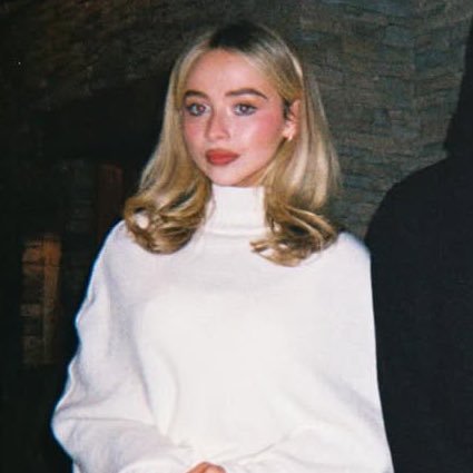 PrfctMrs4's tweet photo. again I'm such a big fan of this hair length https://t.co/ezyRous9BA