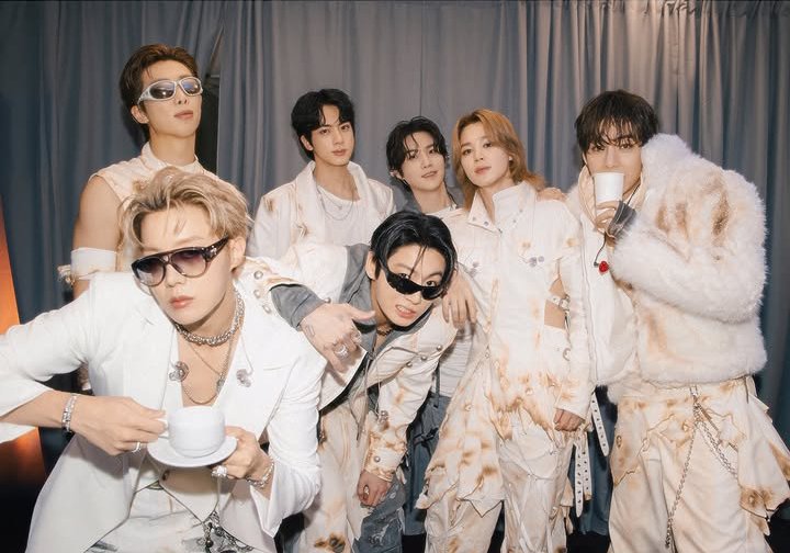 khusbumnzi's tweet photo. I vote for #ARIASBTS at the 2026 ARIA Music Awards.💜🔄 https://t.co/IoHn74l9fG