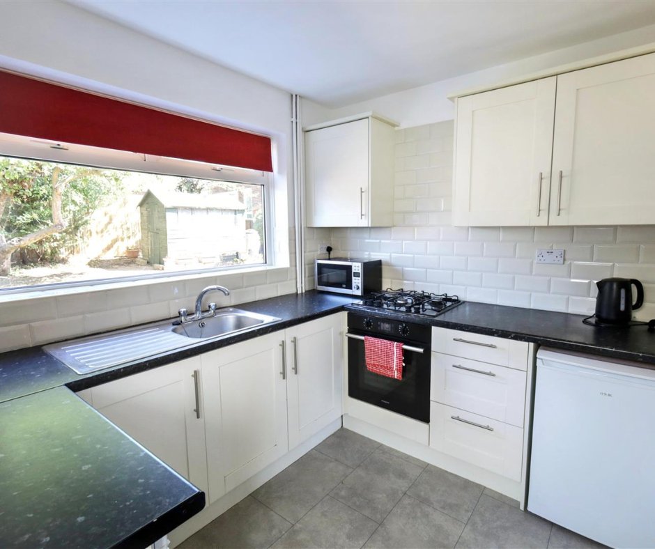 DeanandCo1973's tweet photo. NORTHEASE DRIVE-HOVE-OIEO £550,000
💻 https://t.co/vR6d3JTrrJ
YOURS NEXT? Call ☎️01273 721061 to arrange your FREE market appraisal. #hove #hangleton #brightonandhove #brighton #hoveforsale #hoveproperty #BN3 #hoveagent #forsalehove https://t.co/ZSdMd9ADnk