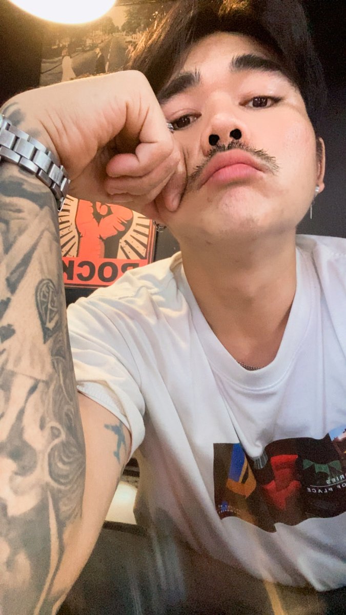 TEOzxx56's tweet photo. หาไรทำแก้เบื่อกันไหม ? 🤤 https://t.co/F6t18uQq91