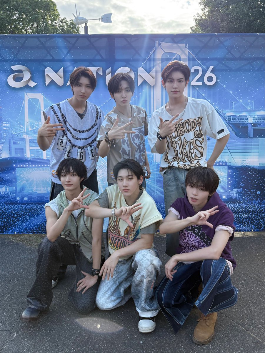 kickflip_jype's tweet photo. 📸ᴋɪᴄᴋᴋɪᴄᴋᴅᴀʏ

261003
a-nation 2026

#KickFlip #킥플립 https://t.co/r19ASCpHpG