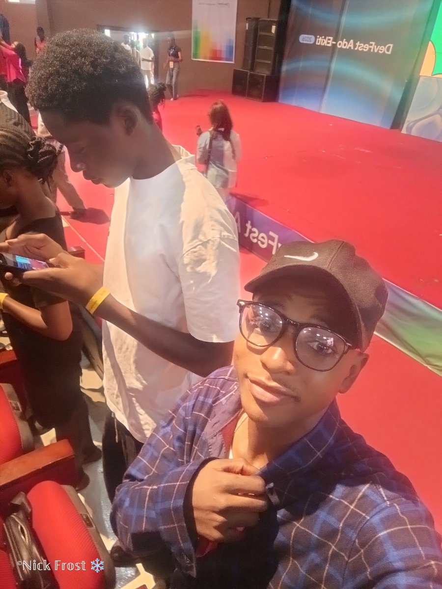 NBenson57814's tweet photo. Live at DevFest Ado Ekiti 2026
#DevFestAdoEkiti #DevFest2026 #devfestado https://t.co/aXzEaqcGRt