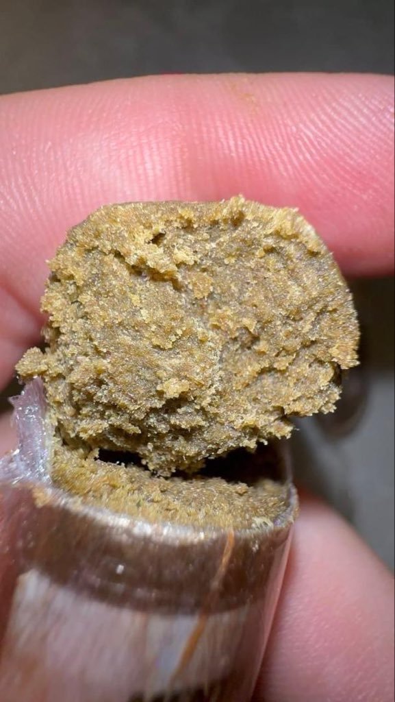 weed_Express13 tweet picture