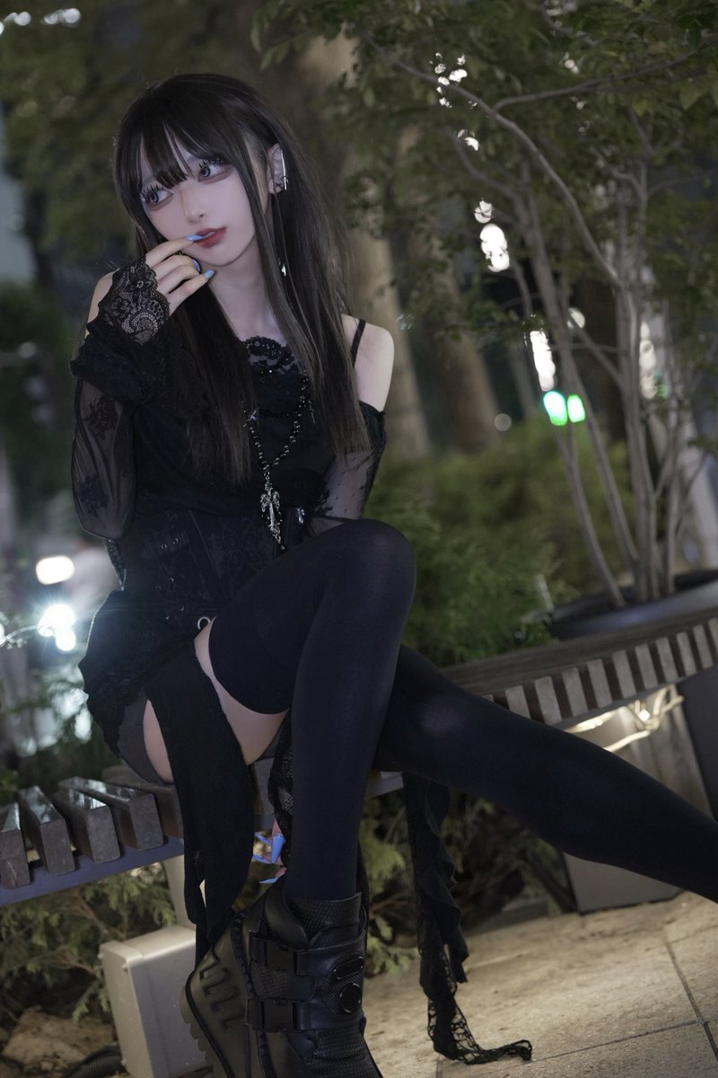 vega_teu's tweet photo. よそ見 https://t.co/ooLXiZMe7D