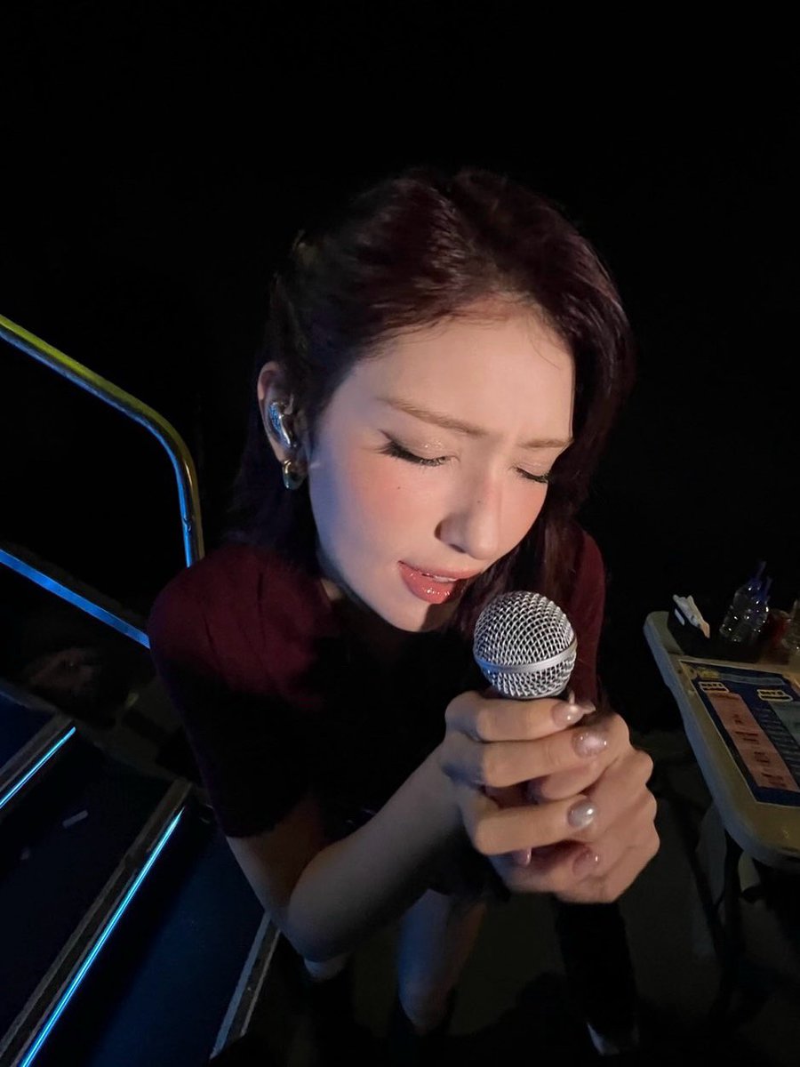 somi_official_'s tweet photo. [📸] 261003 2026 입크페스티벌

🎤💟

#JEONSOMI #전소미
#THEBLACKLABEL #더블랙레이블 https://t.co/tLKavieZ7f