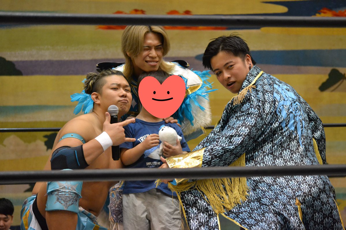 InZalemu's tweet photo. ゴングキッズくんとおもちちゃんにメロメロな三人 https://t.co/7N7RRW1vu6