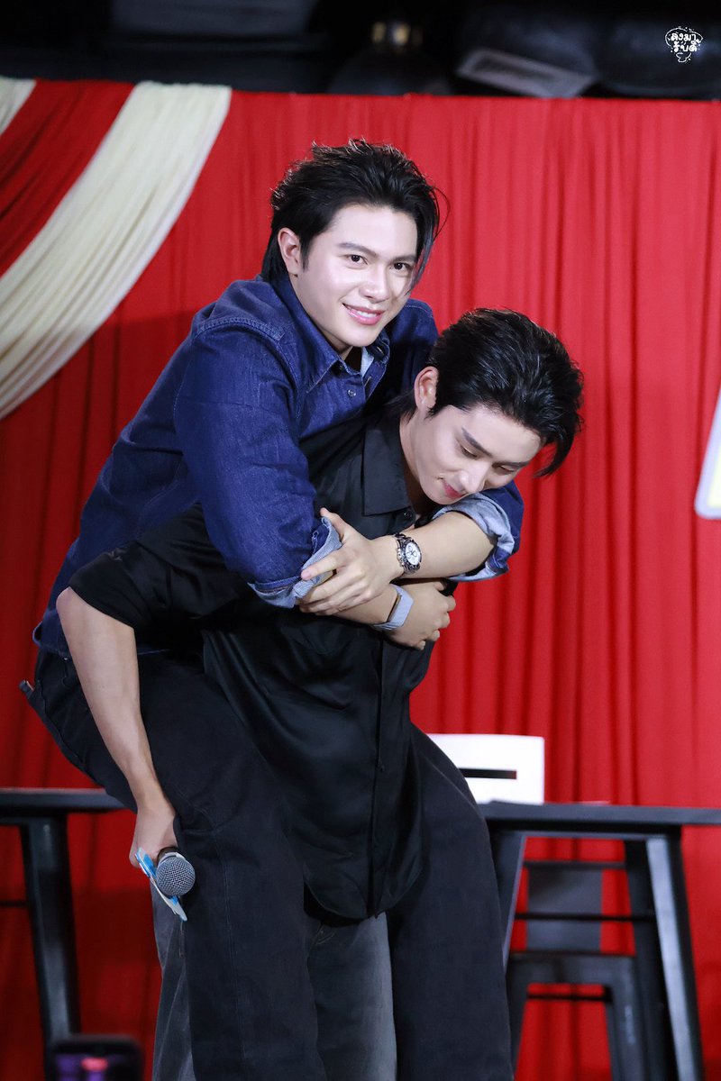 Awirutts3's tweet photo. สิ่งนี้น่ารักง่าาาาา

#YouManiacSeriesEP6 
#WilliamEst https://t.co/5lbklniiHl