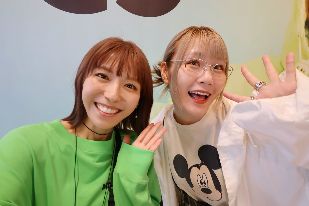 harami_piano's tweet photo. オフDayのハラミ🌳リフレッシュタイム〜

若槻千夏さんのファッションブランドWCJの展示会へ💚🤍💚🤍🧸pecoさんのブランドTostalgic Clothingもめちゃ可愛かった🏰

ハラミは冷え性なのであっかくて可愛いファッションがたくさんあって助かる😢🎀

こんなに忙しいお2人なのに本当にすごいなぁ..
ハラミもお二人の好きのパワー見習うぞぉぉぉおおおおお🔥😳 #WCJ #若槻千夏 #peco