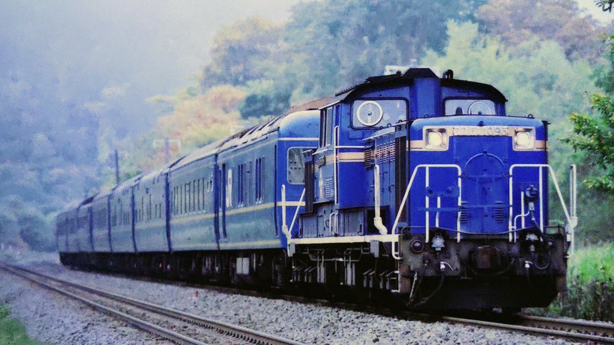 ibWUN2triFdM0oe's tweet photo. #ED79 #日本海 #DE15
25年前の10月。 https://t.co/Blp0k9ORMH