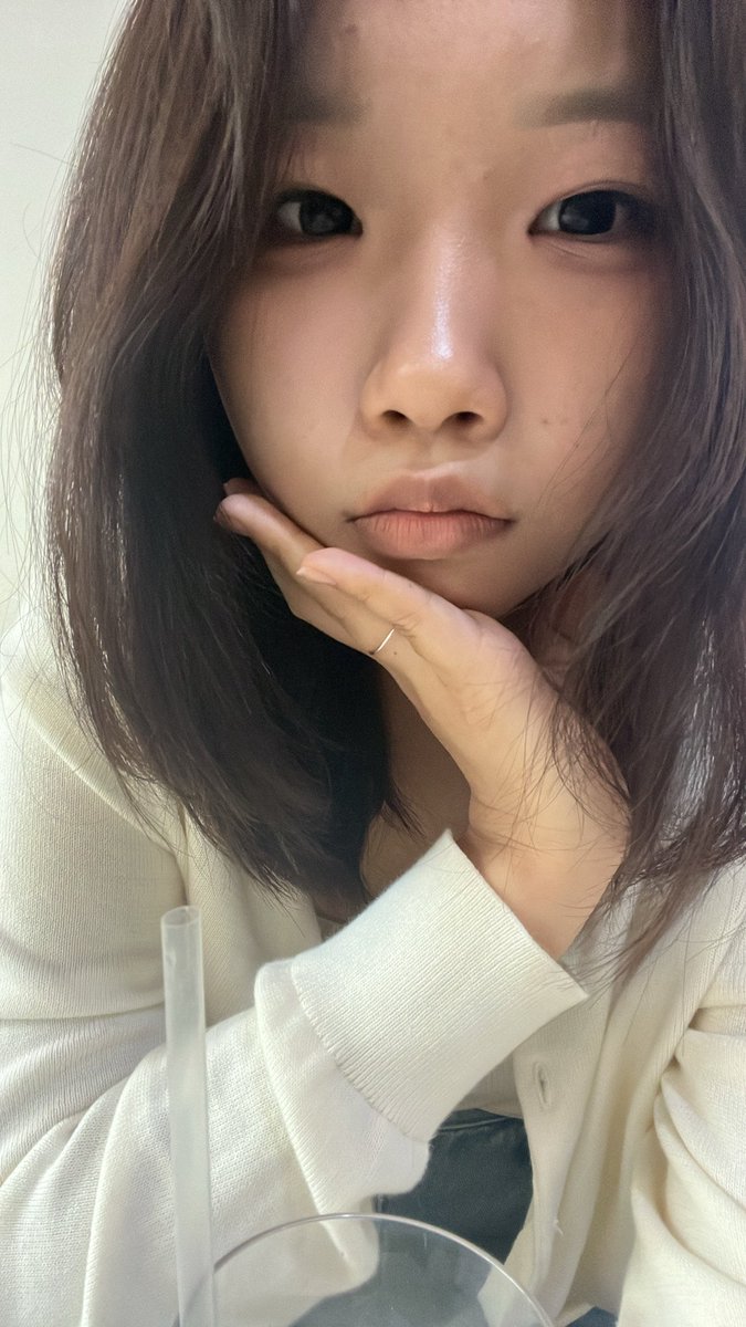 wkbaeyy's tweet photo. 능욕해주실분

#지인능욕 #지인박제 #지인상납 https://t.co/ZIUeGz33zY