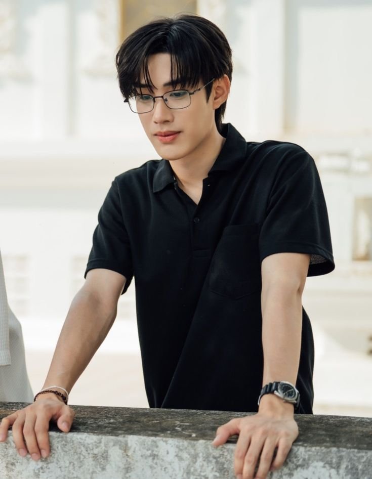 moonxest's tweet photo. THE HOTTEST NERD EVER IS SO BACK

KHEMJIRA IN OCTOBER 
#เขมจิรากลับมาอีกครั้ง 
#KhemjiraForeverTheSeries https://t.co/BGFPzb6Kv2