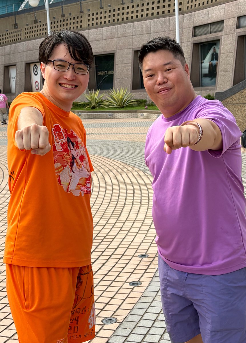haisai0422's tweet photo. ついにJAPANARIZMの有名オタク
すずけんさんと台湾🇹🇼でツーショット📸 https://t.co/TM3XCEKQrM