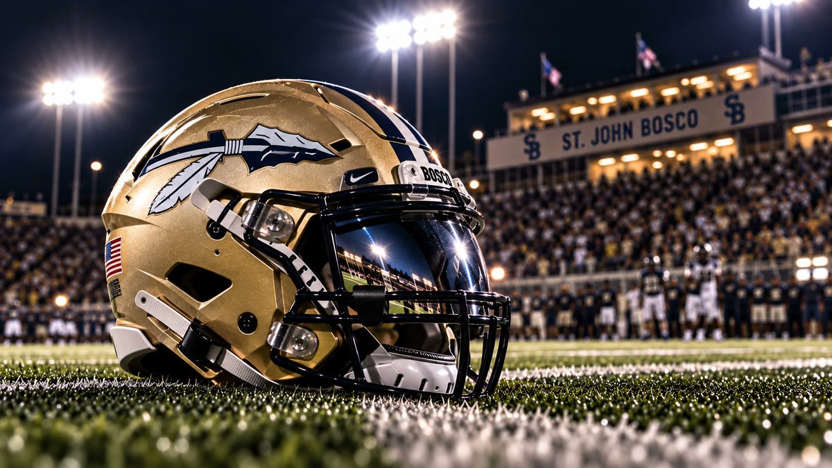RepMax_io's tweet photo. 34-0 at halftime.

 St. John Bosco handled JSerra 40-14 to open Trinity League play and has won five straight since August. 

Santa Margarita is 6-0 and coming to Bellflower on Oct. 16. Who you got? 

Link in bio for the full story. @repmax.media https://t.co/Z6rSXF6yuC